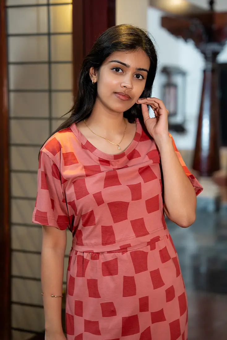                                                              NB Printed Coral Red Maternity Maxi                                                         