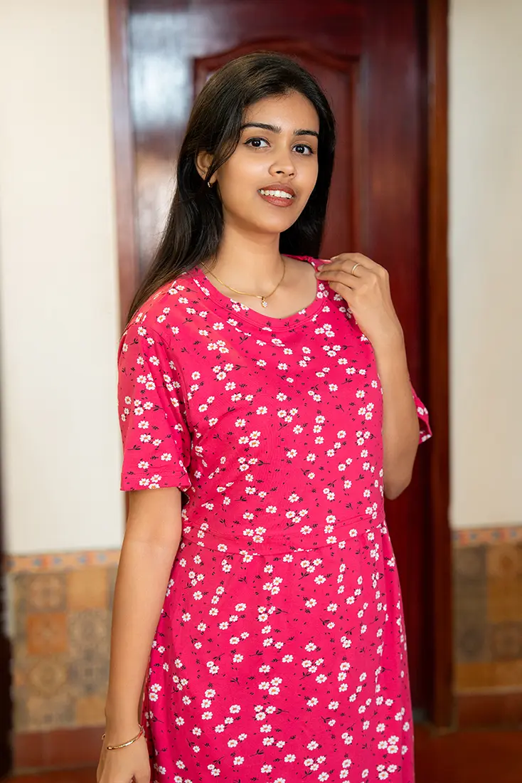                                                              NB Printed Rose Maternity Maxi                                                         