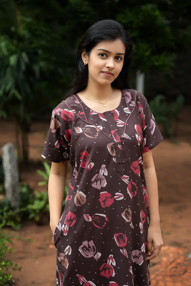                                                              NB Printed Coco Brown Alpine Nighty                                                         