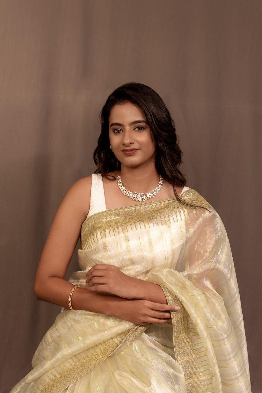 Minimal Silver Stud Earrings